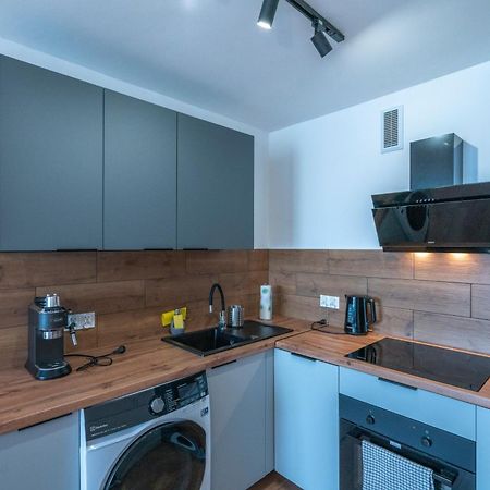 Verde Apartment Selfcheck-In 24H Вроцлав Екстер'єр фото