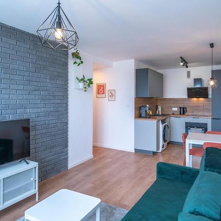 Verde Apartment Selfcheck-In 24H Вроцлав Екстер'єр фото