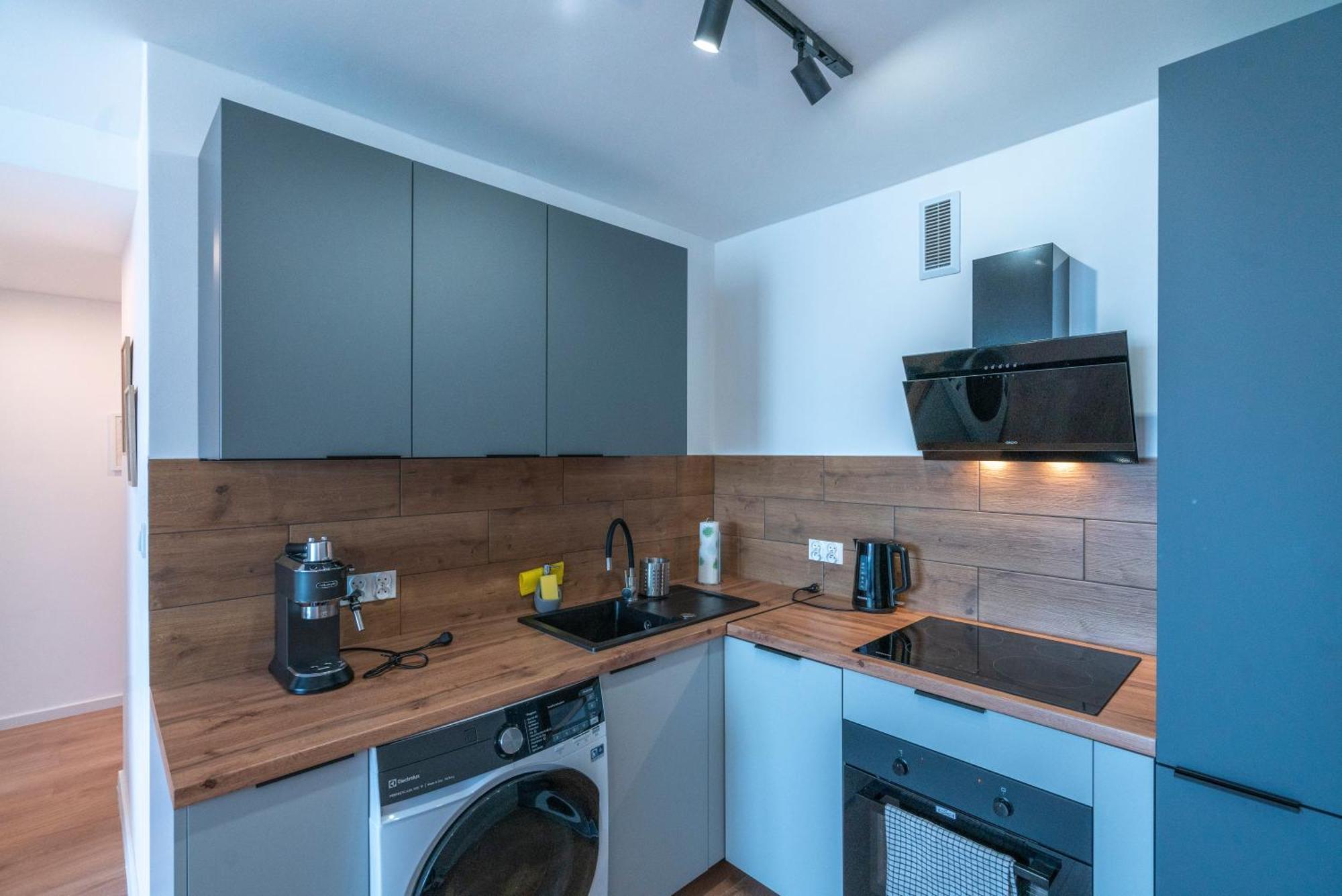 Verde Apartment Selfcheck-In 24H Вроцлав Екстер'єр фото